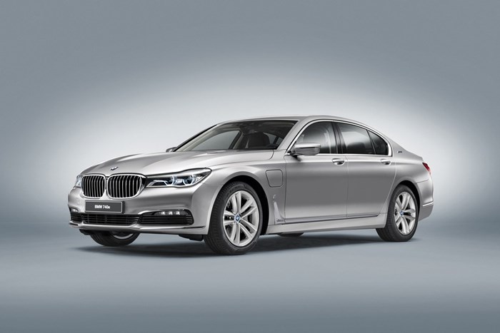 BMW “hybrid hoá” hàng loạt xe 1