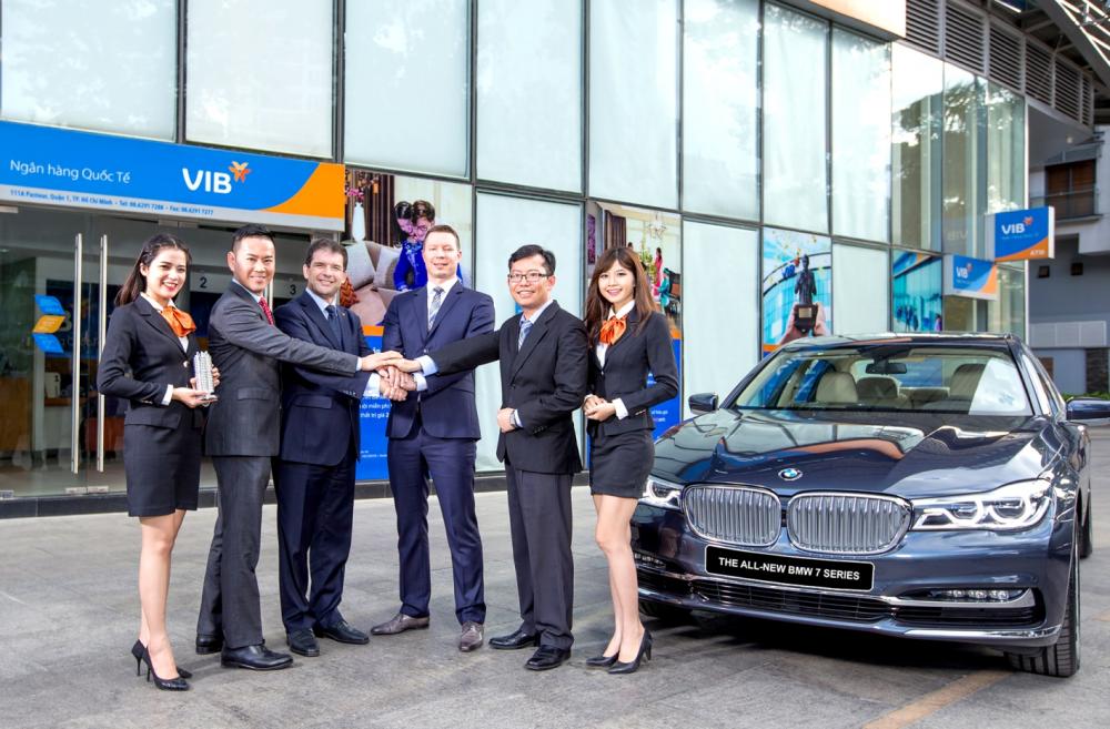 BMW phối hợp với ngân hàng VIB hỗ trợ lãi suất 0% cho khách hàng mua xe BMW trong tháng 4/2016 a