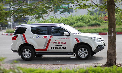 Isuzu Mu-X chưa thể giảm giá ngay trong đầu năm 2017.