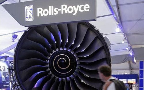 Trong nhiều năm qua, Roll-Royce đã sử dụng các đại lý để thắng các hợp đồng ở nước ngoài.