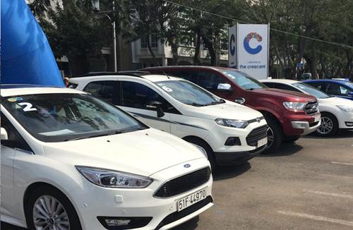 Hàng loạt xe Ford tại Việt Nam dính lỗi.