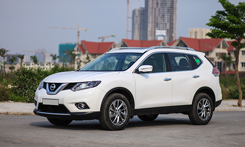 Nissan X-Trail có gì để cạnh tranh với Honda CR-V và Mazda CX-5.