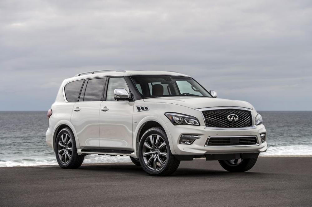 Infiniti QX80 Signature Edition 2017 chốt giá từ 1,55 tỷ.