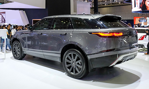 Range Rover Velar 2018 công bố giá bán từ 4,89 tỷ đồng tại thị trường Việt a2