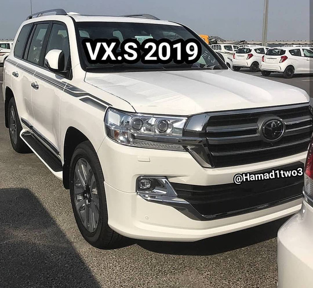 Thêm ảnh Toyota Land Cruiser 2019 và Lexus LX570 2019 2.
