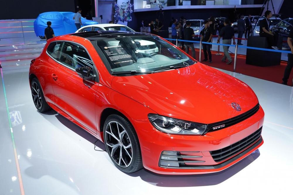Tháng 12/2018: Volkswagen Việt Nam giảm giá đến 40 triệu đồng và tặng kèm bảo hiểm
