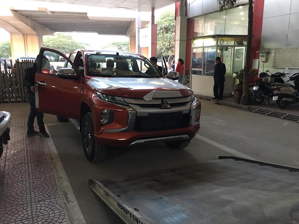 Mitsubishi Triton 2019 đã về đại lý tại Hà Nội, chờ ngày ra mắt5fff