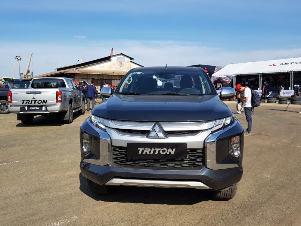 Giá xe Mitsubishi Triton 2019 được công bố chính thức trong ngày ra mắt 4aa