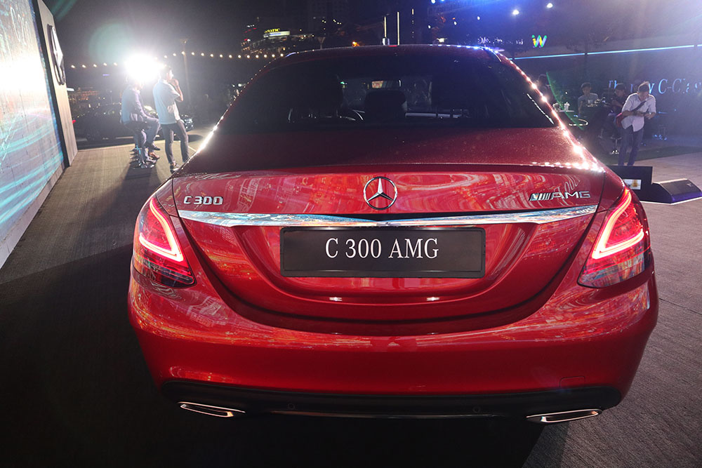 Mercedes C-Class 2019 chính thức ra mắt khách Việt, giá khởi điểm từ 1,5 tỷ đồng4aa