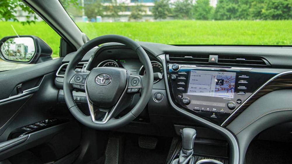 Chiêm ngưỡng Toyota Camry 2019 chuẩn bị ra mắt tại Việt Namdrhrt