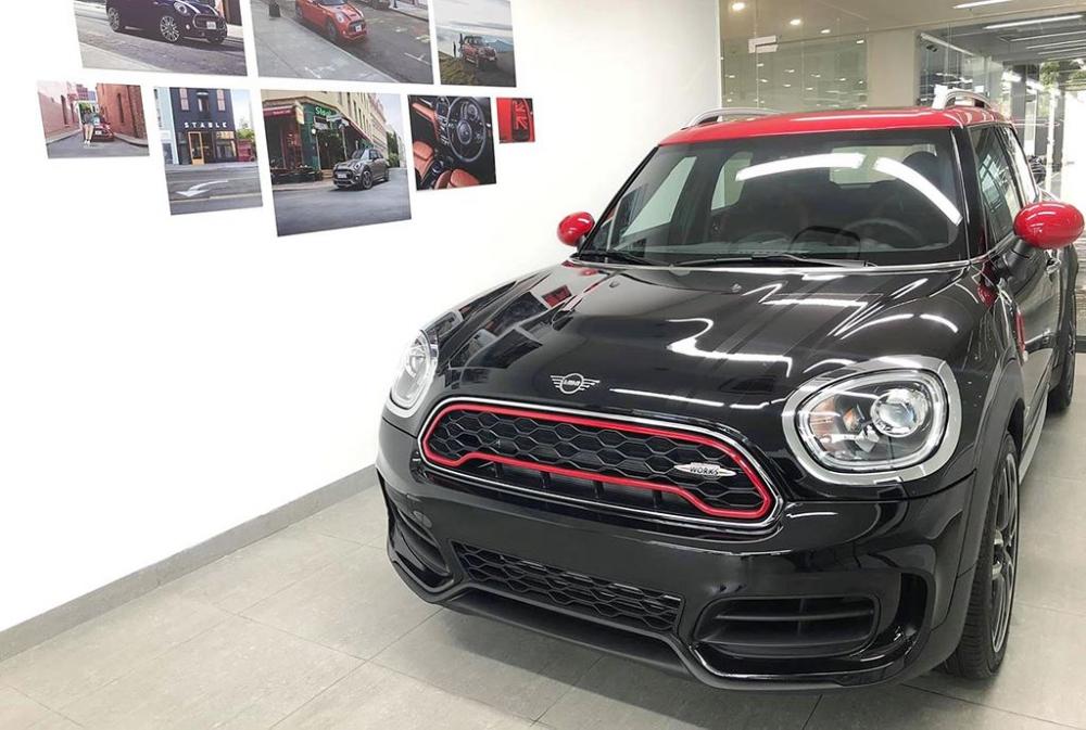 Giá xe MINI John Cooper Works Countryman ALL4 hơn 2,6 tỷ đồng, đã đưa về đại lý5a