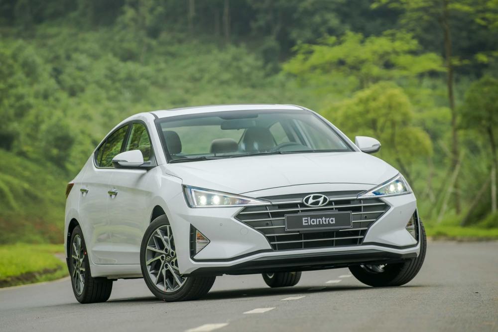 Khám phá Hyundai Elantra 2019 mới ra mắt khách Việt, chào giá từ 580 triệu đồng 3a