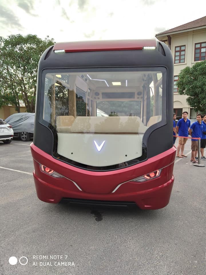 Xe buýt VinFast lộ diện với thiết kế độc đáo, ấn tượng 1a