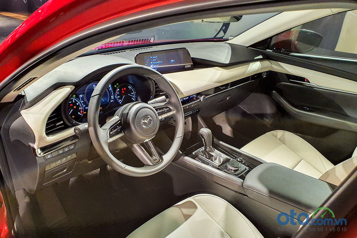 Mazda 3 2020 chính thức ra mắt khách Việt, chốt giá từ 719 triệu đồng 4D