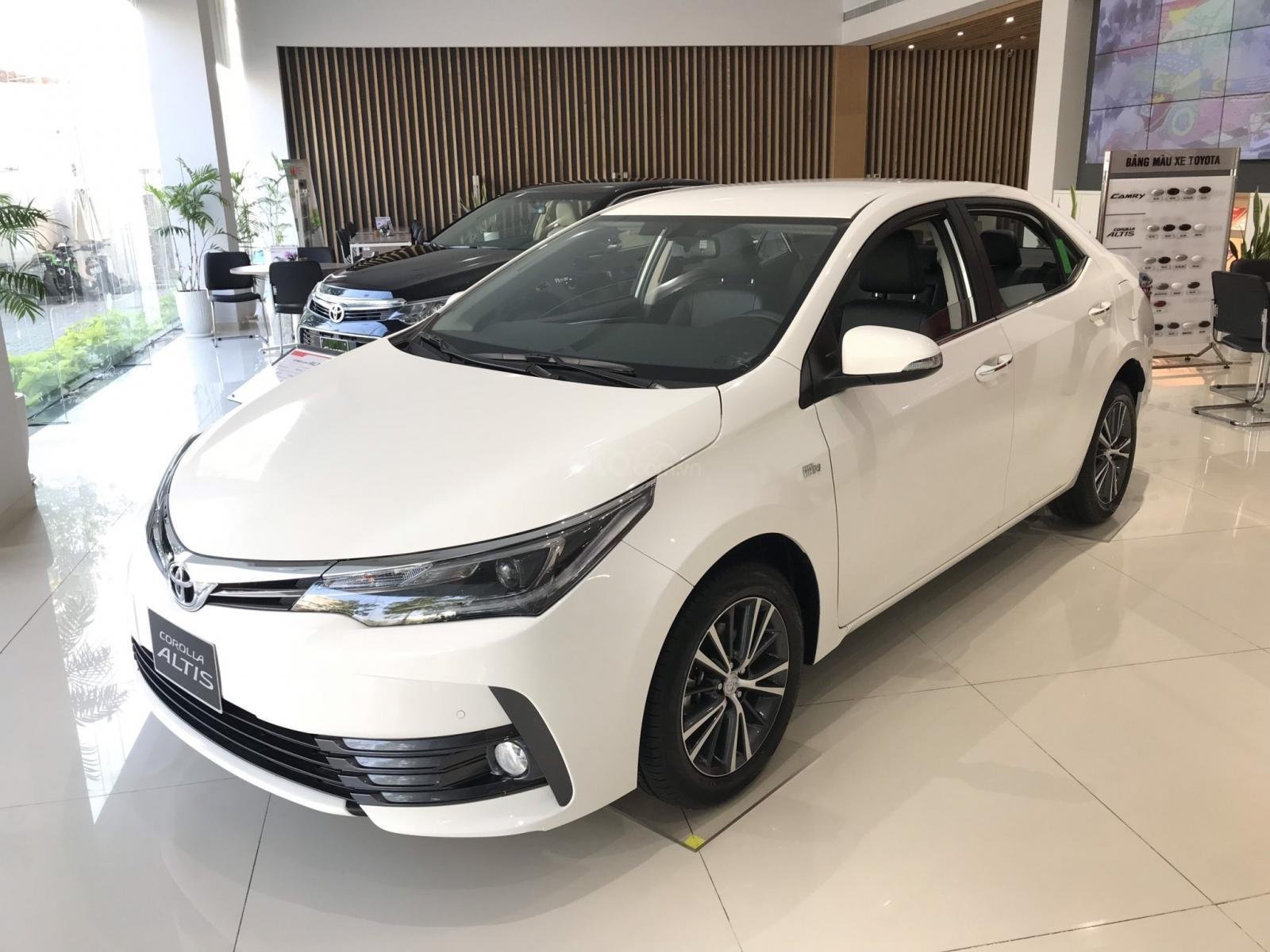 Toyota khuyến mại tháng 12/2019 lên đến 100 triệu đồng, quyết chiếm thị phần tháng chót của năm 2a