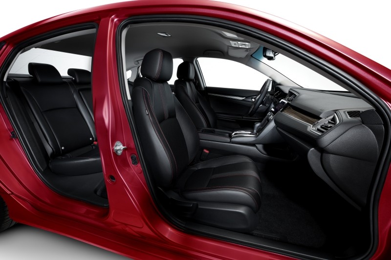 Honda Civic RS 2020 ra mắt thêm bản màu Đỏ trông rất quyến rũ 2a