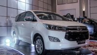 Gần 10.000 đơn đặt hàng Toyota Innova 2016 