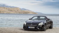 Mercedes-Benz SLC 2017 chốt giá từ 38.105 USD
