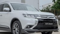 Chi tiết xe lắp ráp Mitsubishi Outlander 7 chỗ giá từ 808 triệu đồng tại Việt Nam