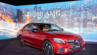 Mercedes C-Class 2019 chính thức ra mắt khách Việt, giá khởi điểm từ 1,5 tỷ đồng