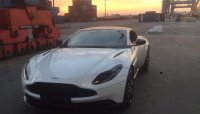 Aston Martin DB11 màu trắng Morning Frost White được nhập khẩu về Việt Nam